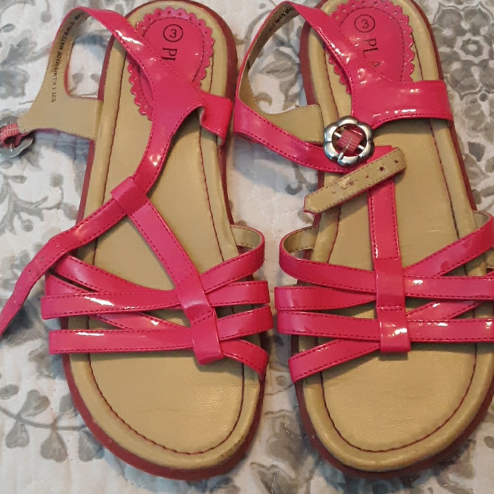 Girls pink sandals